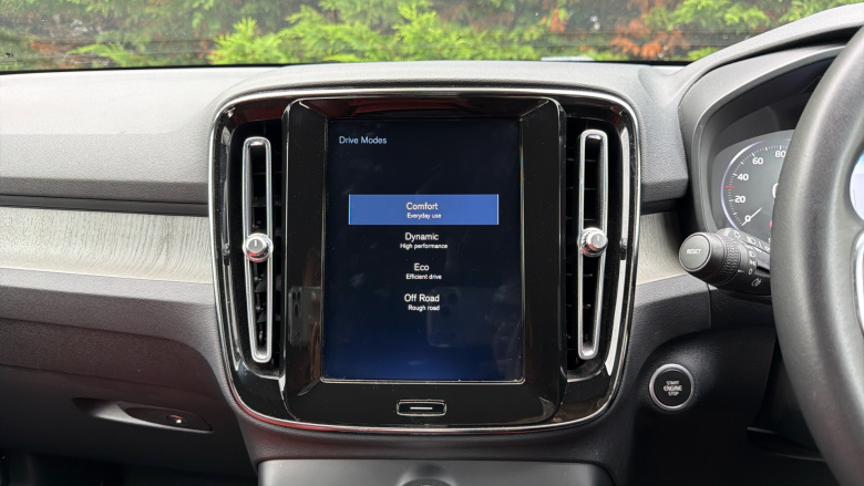 Volvo Xc40 1.5 T3 [163] Inscription 5dr Petrol Estate